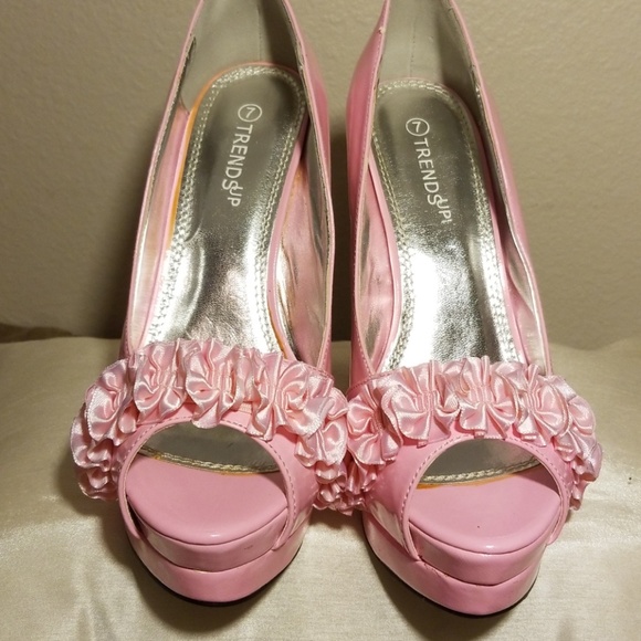 Pretty Pink Platforms - Picture 1 of 7